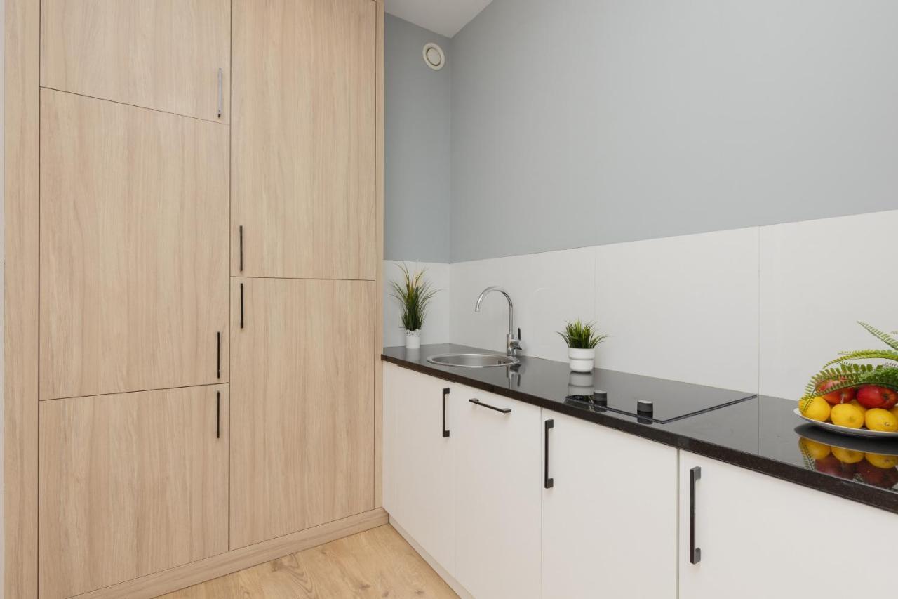 Wola Pet-Friendly Apartments With Ac Slawinska By Noclegi Renters 华沙 外观 照片