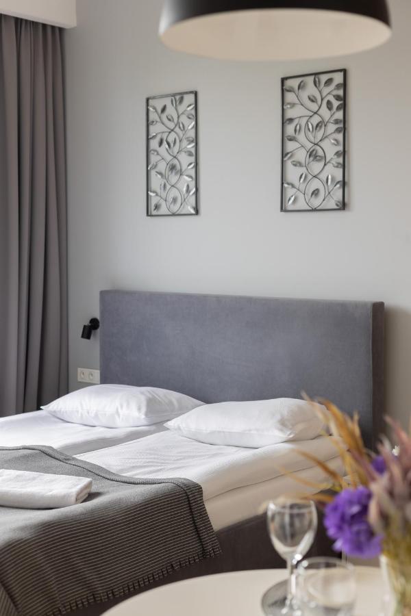 Wola Pet-Friendly Apartments With Ac Slawinska By Noclegi Renters 华沙 外观 照片